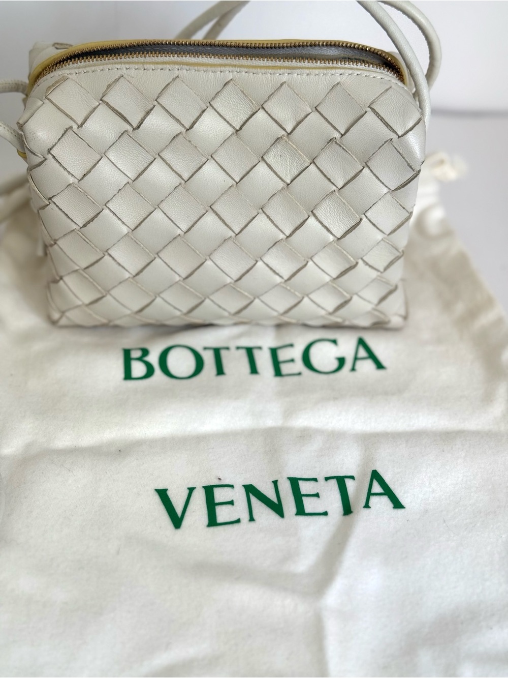 Bottega Veneta Nappa Intrecciato Mini Loop Camera Bag White 💫 - Picture 15 of 15